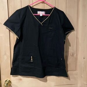 Ladies XL scrub Koi Black Top with Gold Accents